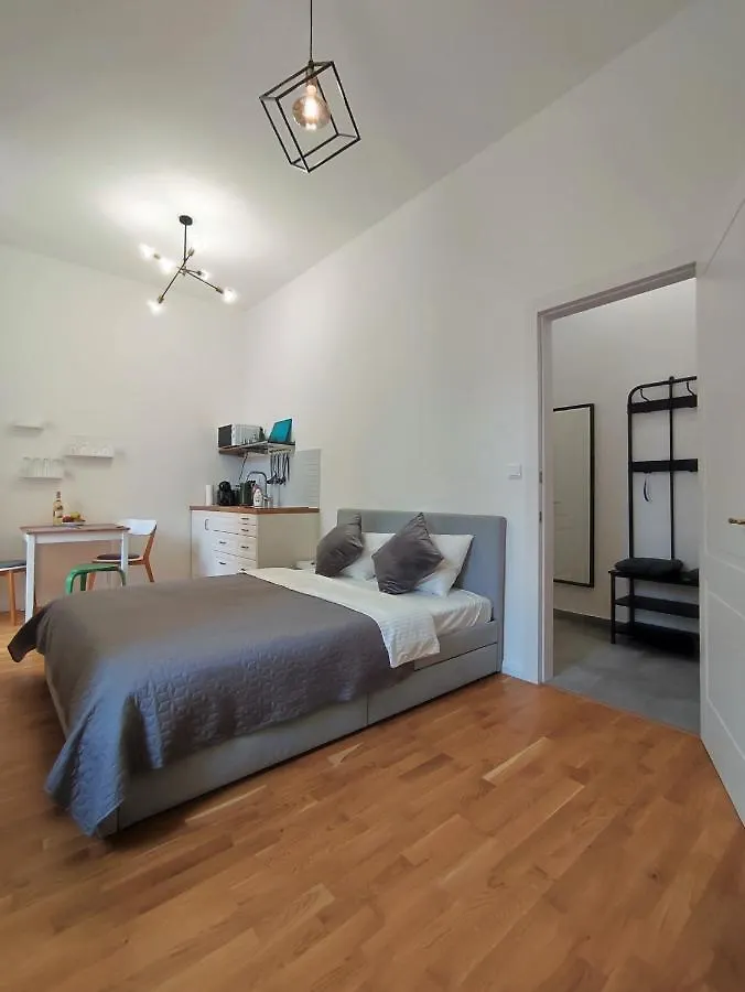 420Welcome.Inn Prag Apartment